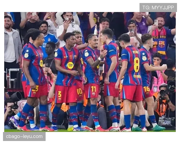 巴萨亚洲巡回赛启幕，足球巨星零距离互动引爆球迷期待