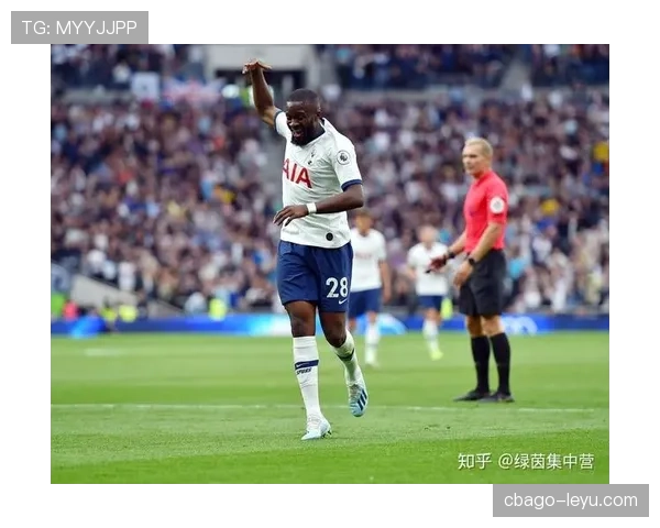 托纳利中场表现抢眼，攻防转换成球队关键引擎