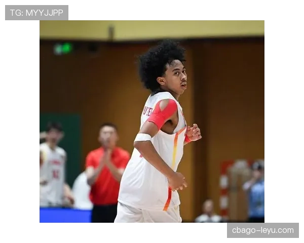 新星崛起展露锋芒，年轻球员状态回暖引关注